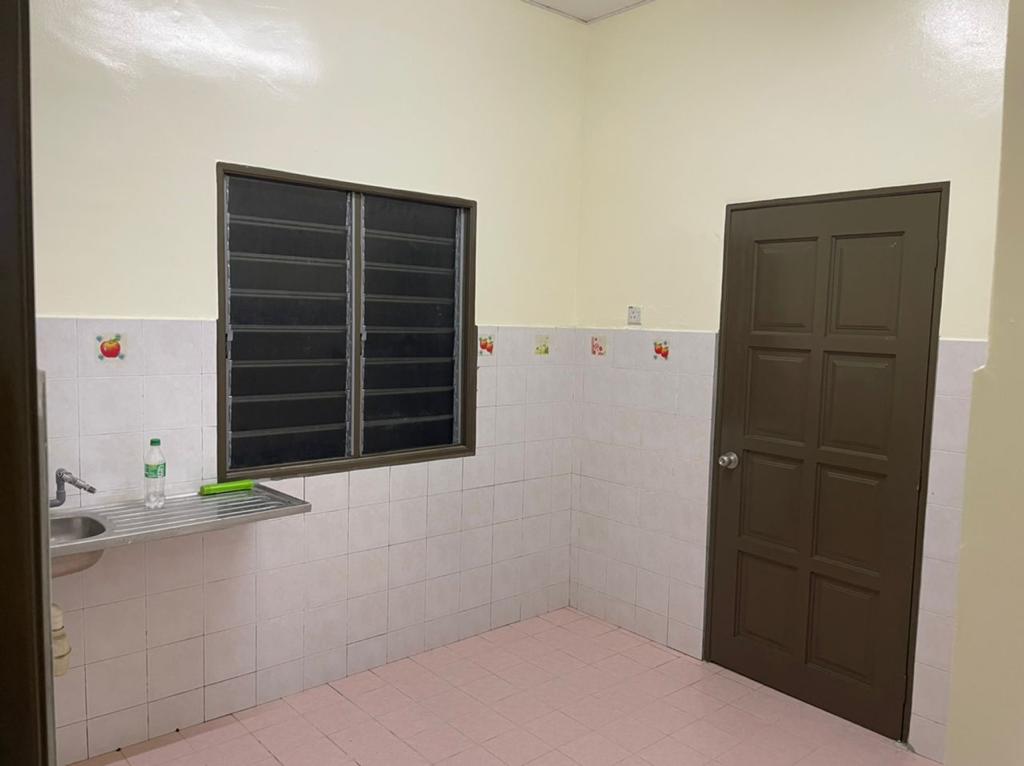 SINGLE STOREY TAMAN PAHLAWAN TELOK PANGLIMA GARANG - photo 5