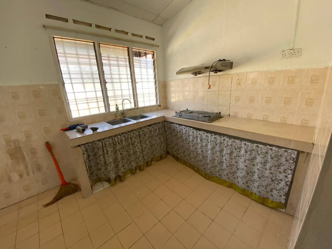 SINGLE STOREY BANDAR SERI EHSAN BANTING - photo 5