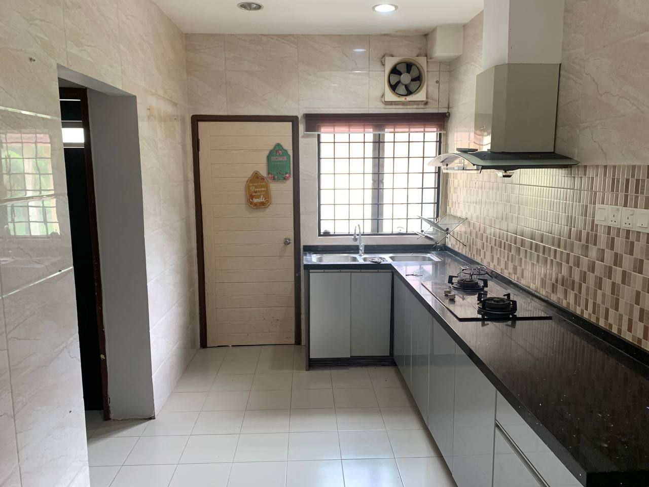 DOUBLE STOREY TAMAN AMAN PUTRA PUCHONG - photo 4