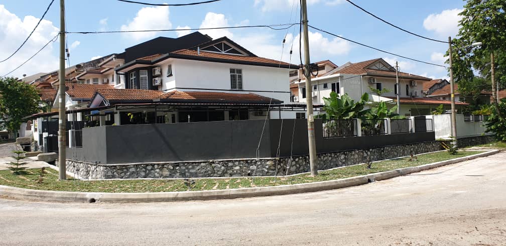 CORNER LOT DOUBLE STOREY TAMAN PUNCAK JALIL - photo 2