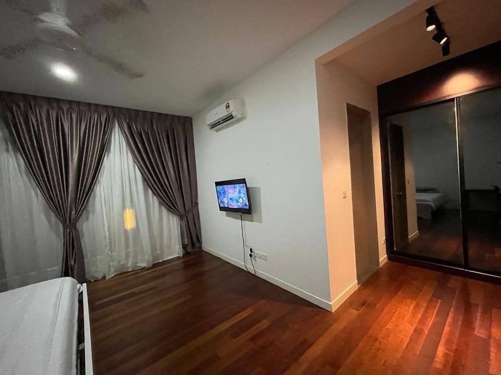 DOUBLE SROREY MAPLE RESIDENCE CYBERJAYA - photo 6