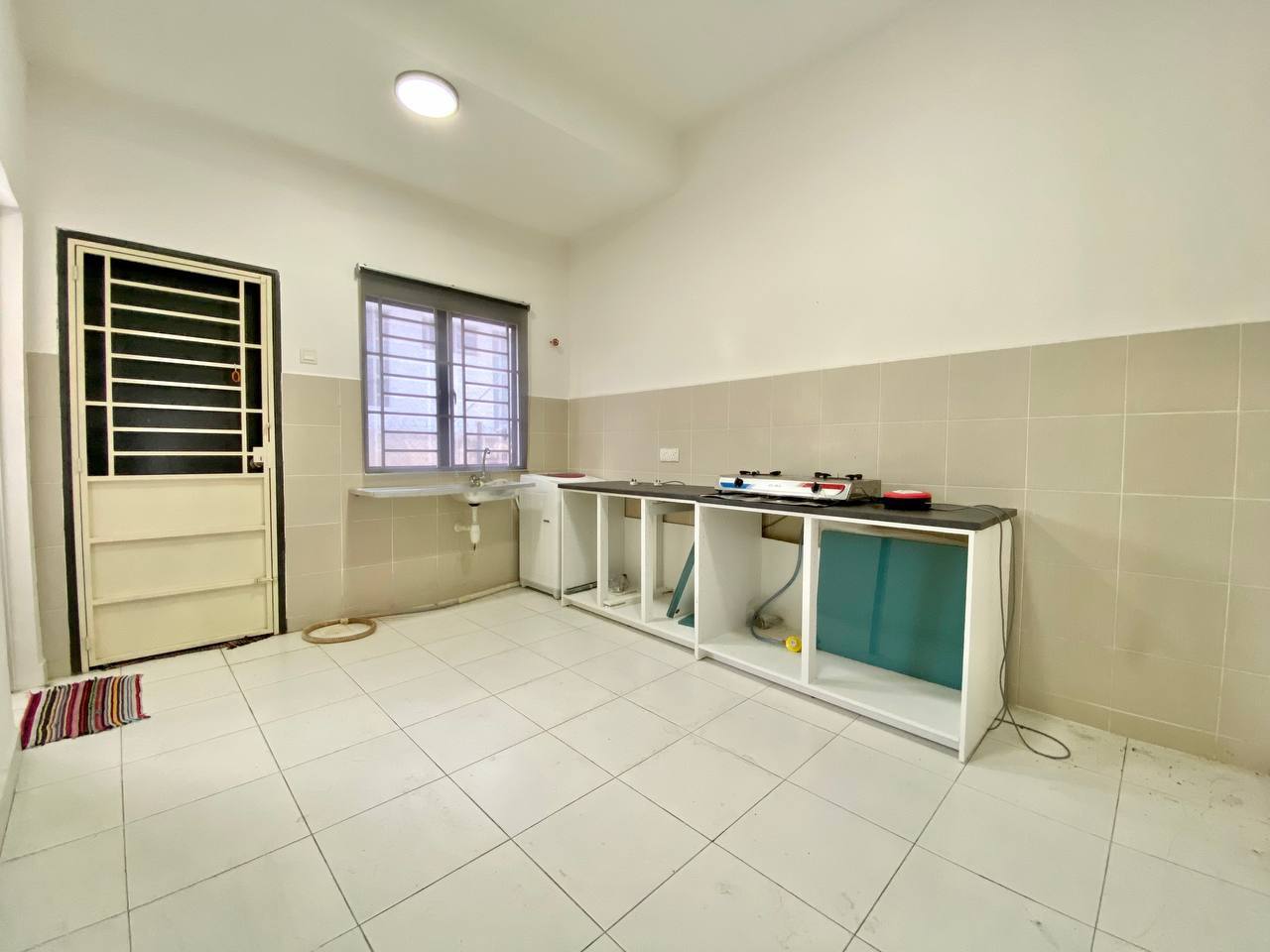 DOUBLE STOREY SEMENYIH PARKLANDS - photo 4