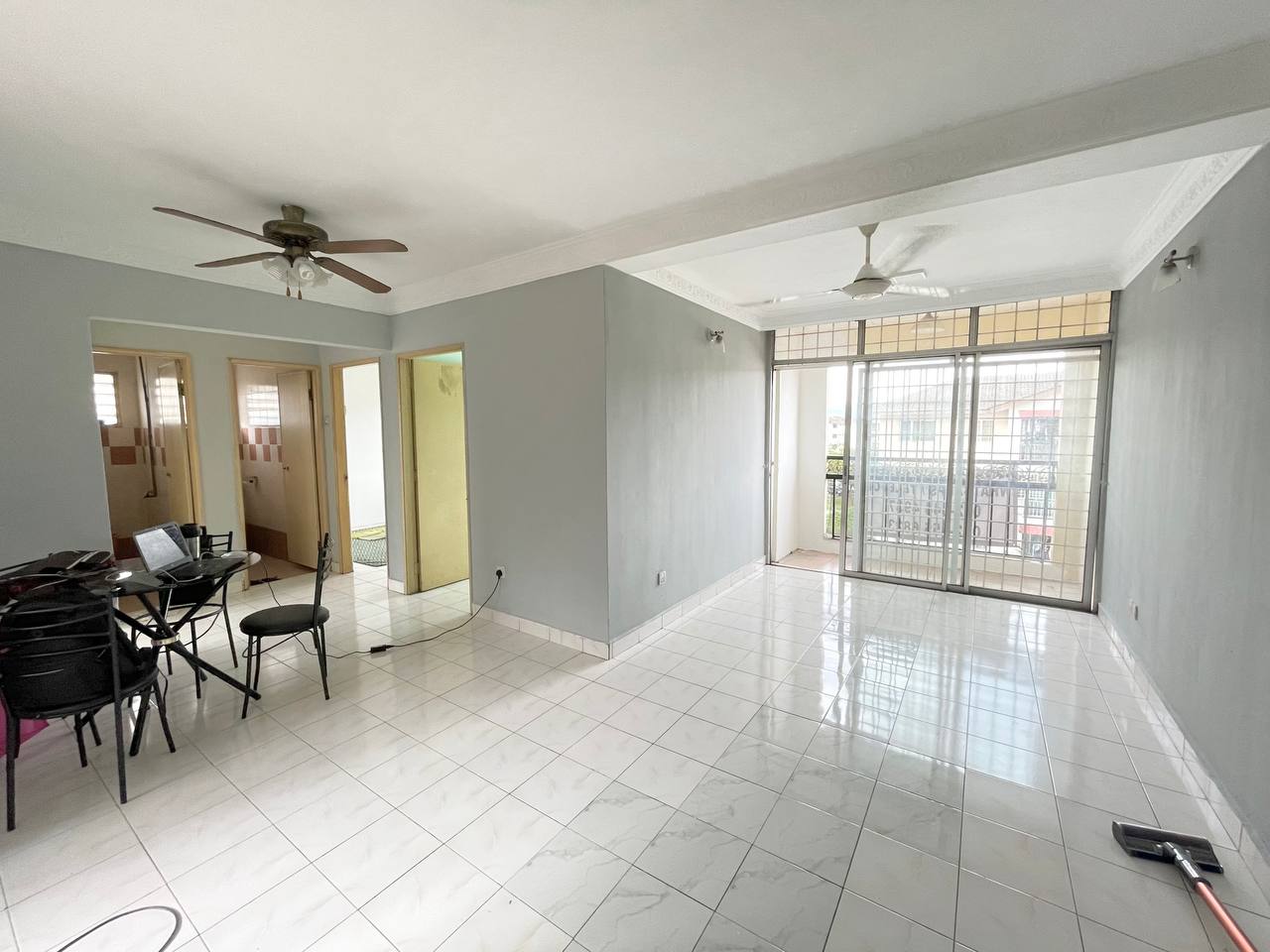 APARTMENT GUGUSAN MAWAR KOTA DAMANSARA - photo 2