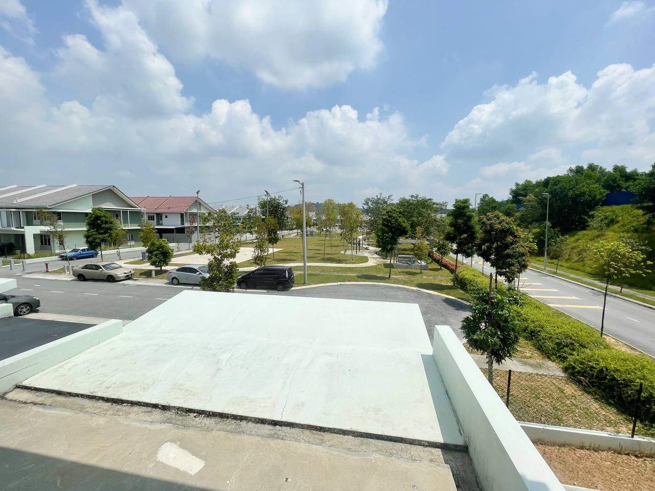 CORNER LOT DOUBLE STOREY GREENWOODS SALAK TINGGI - photo 6