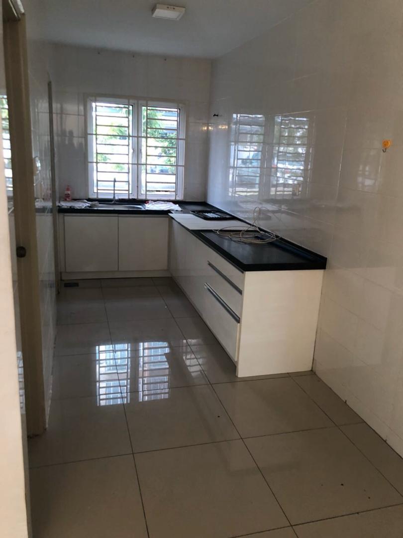 TOWNHOUSE TAMAN SABHA IMPIAN KAJANG - photo 4