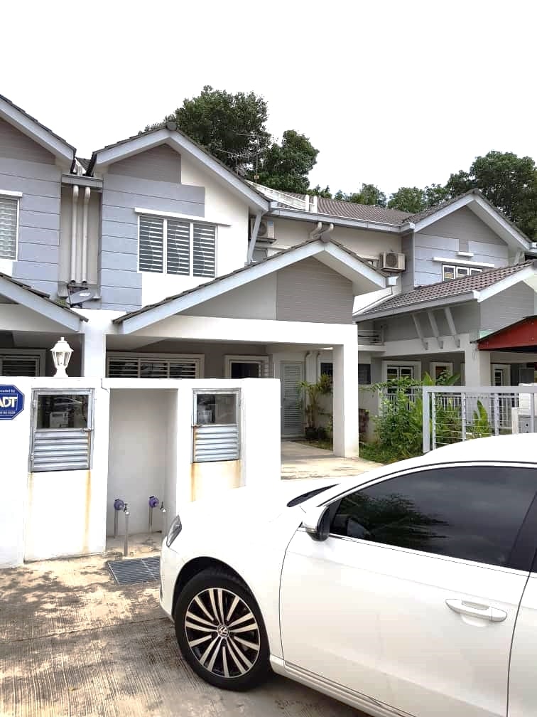 DOUBLE STOREY TAMAN TTDI GROVE KAJANG - photo 2