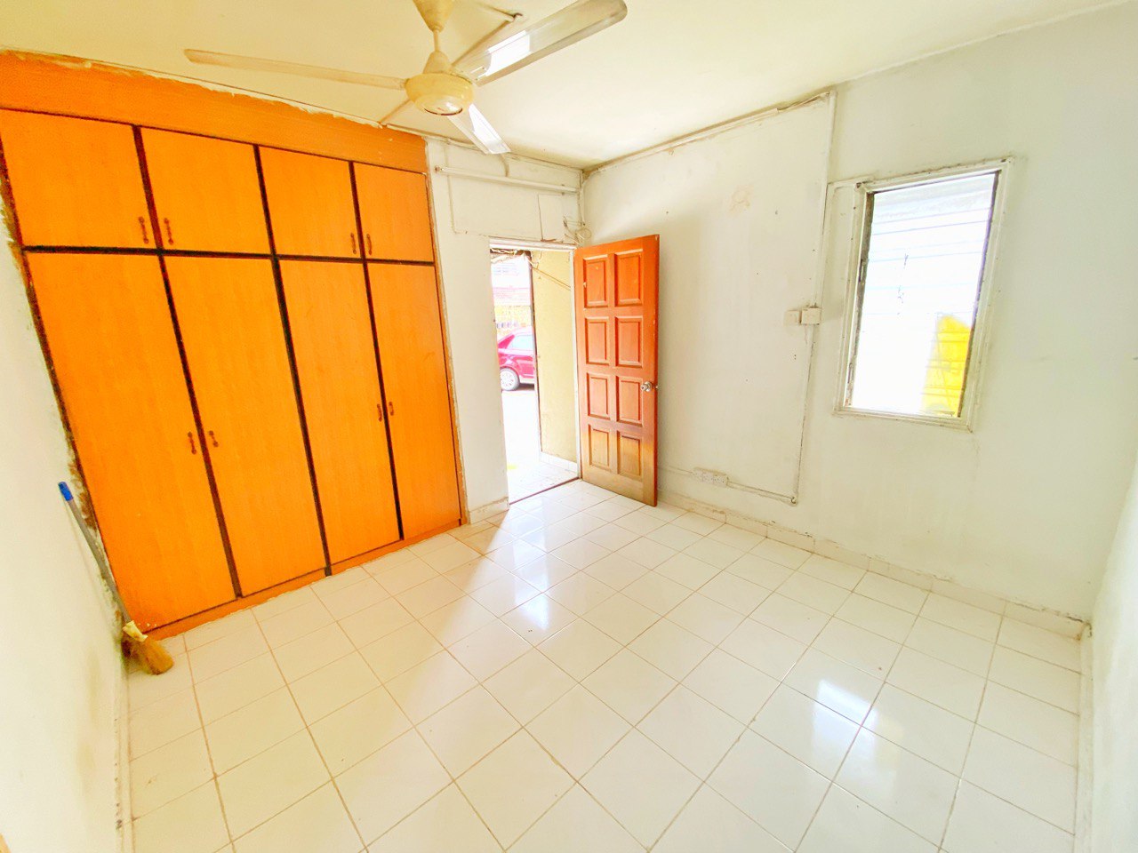 GROUND FLOOR APARTMENT DESA PANDAN - photo 4