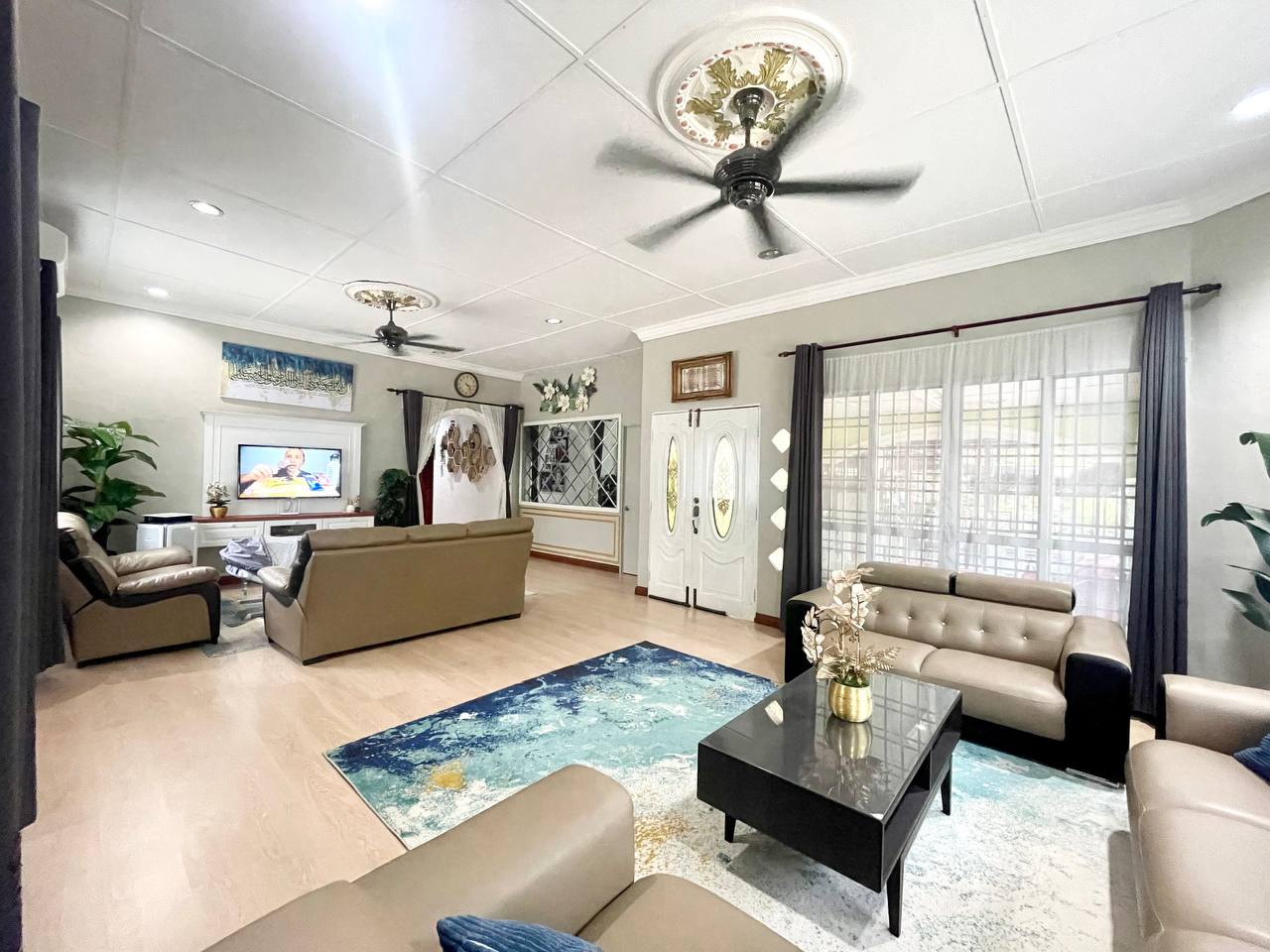 BUNGALOW LOT FULLY FURNISHED SUNGAI BESAR SELANGOR - photo 2