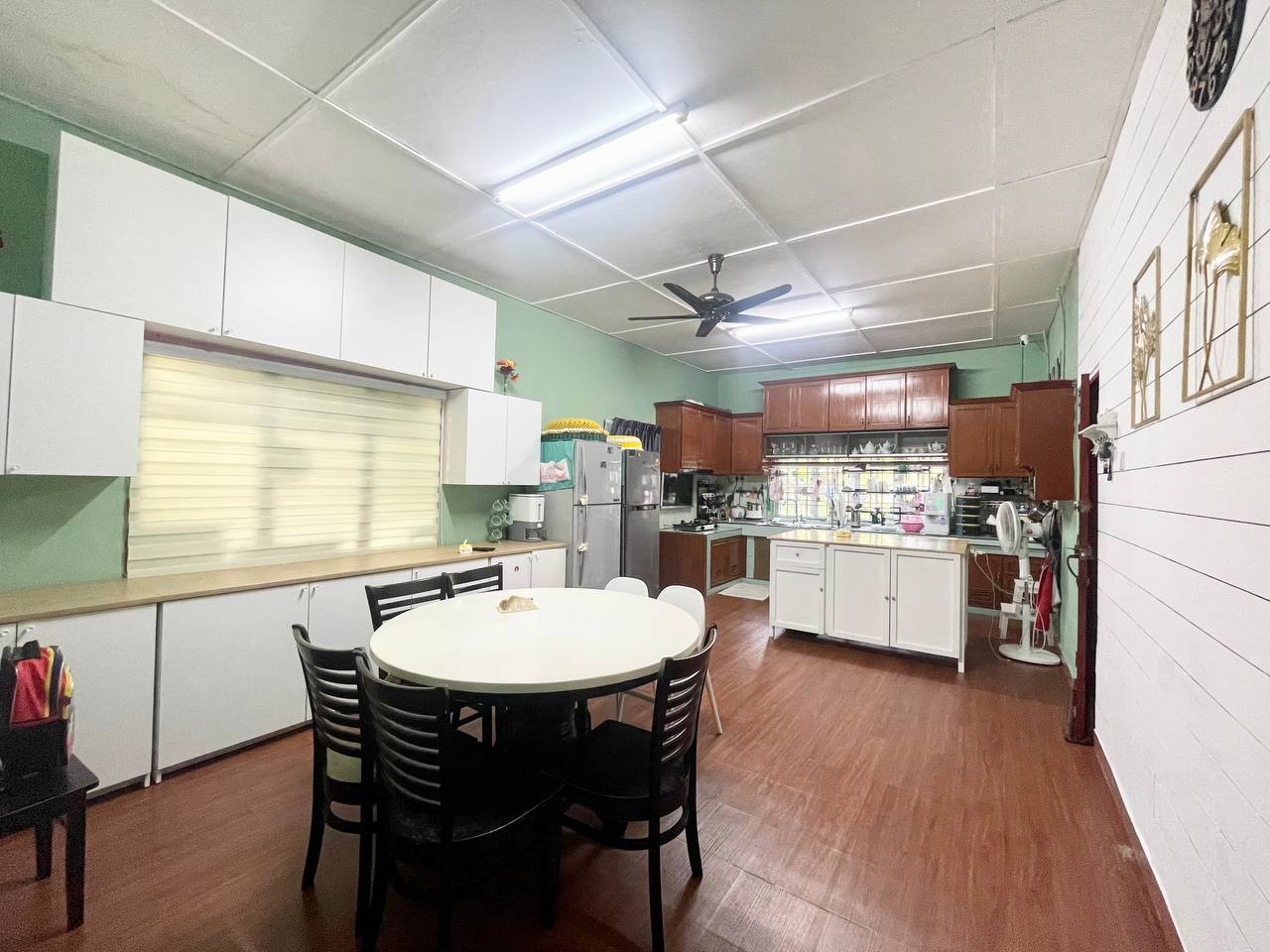 BUNGALOW LOT FULLY FURNISHED SUNGAI BESAR SELANGOR - photo 5