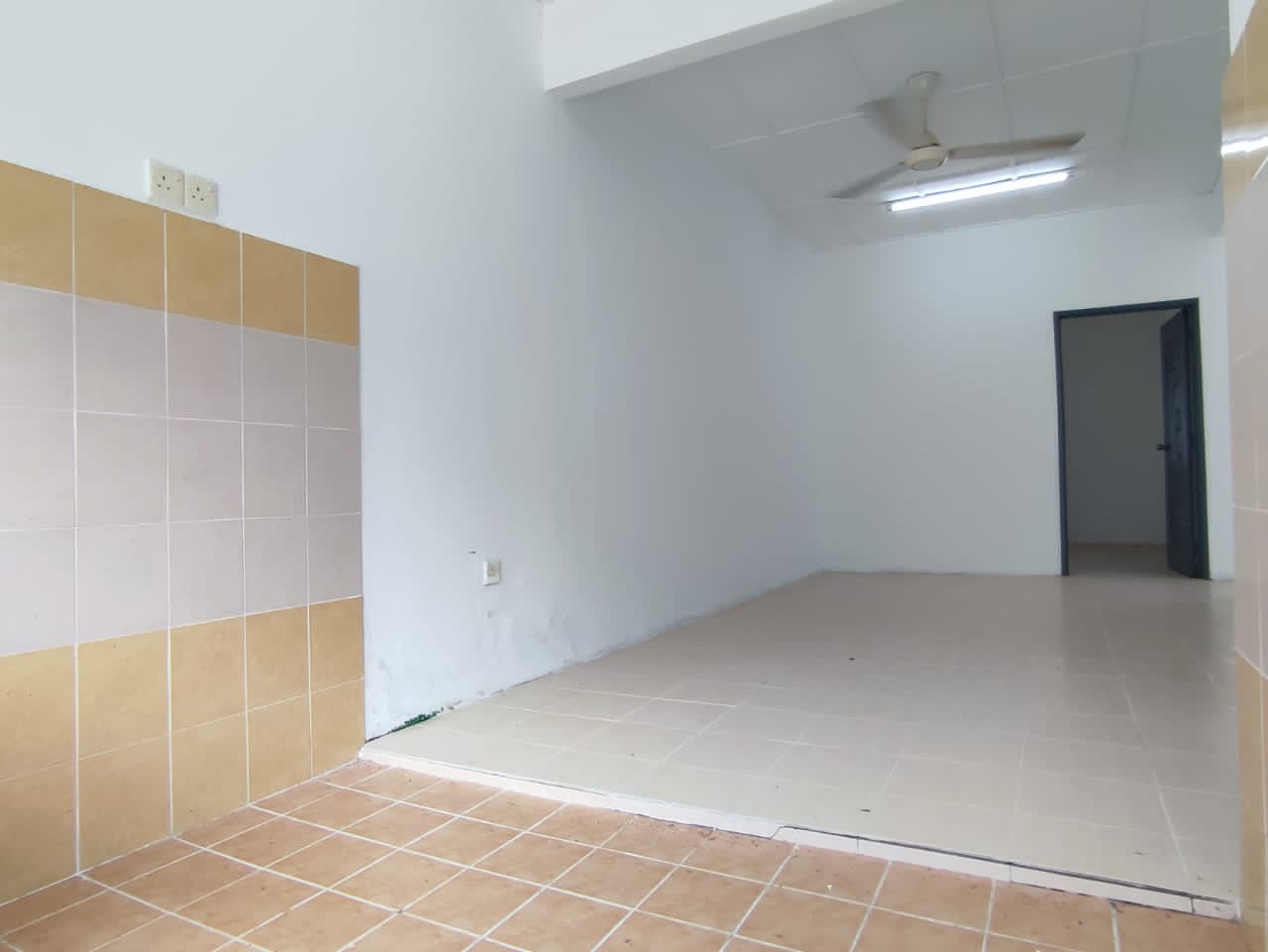 SINGLE STOREY TAMAN LANGAT UTAMA BANTING - photo 5