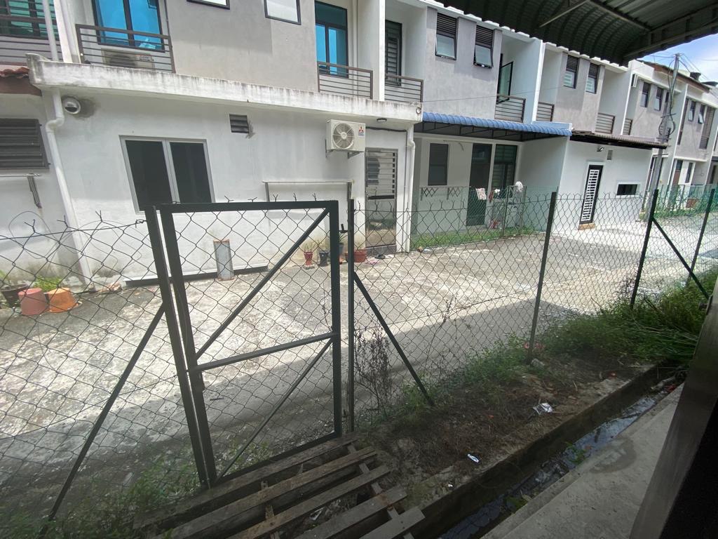 BELOW MARKET PRICE TAMAN SAUJANA KLIA SEPANG - photo 6