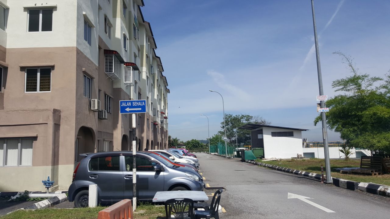 APARTMENT KELISA RIA SUNGAI TANGKAS NEAR UKM BANGI - photo 2