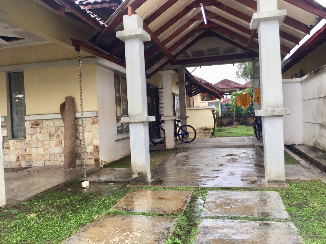 BUNGALOW SINGLE STOREY TAMAN TUANKU JAAFAR - photo 2