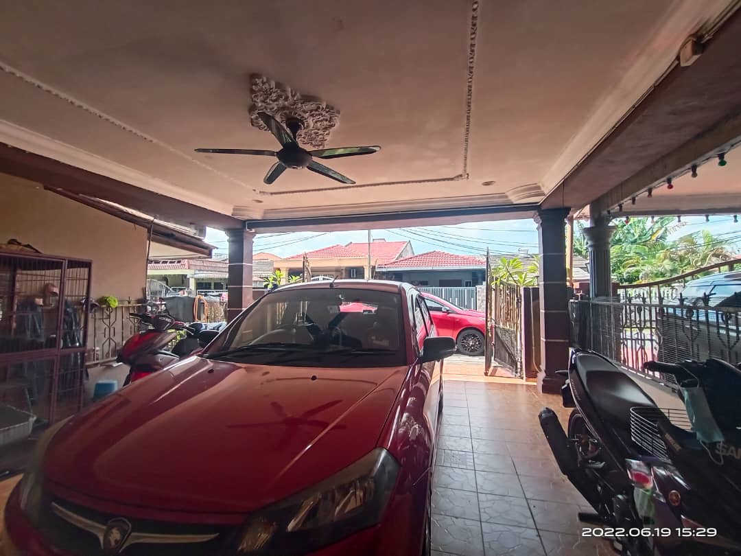 FULLY RENOVATED SINGLE STOREY TAMAN GREENWOOD - photo 2