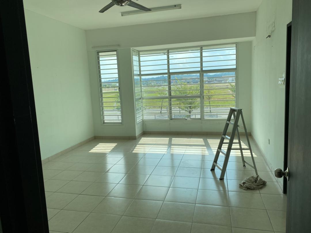 DOUBLE STOREY TERRACE HOUSE BANGI AVENUE BANGI - photo 5