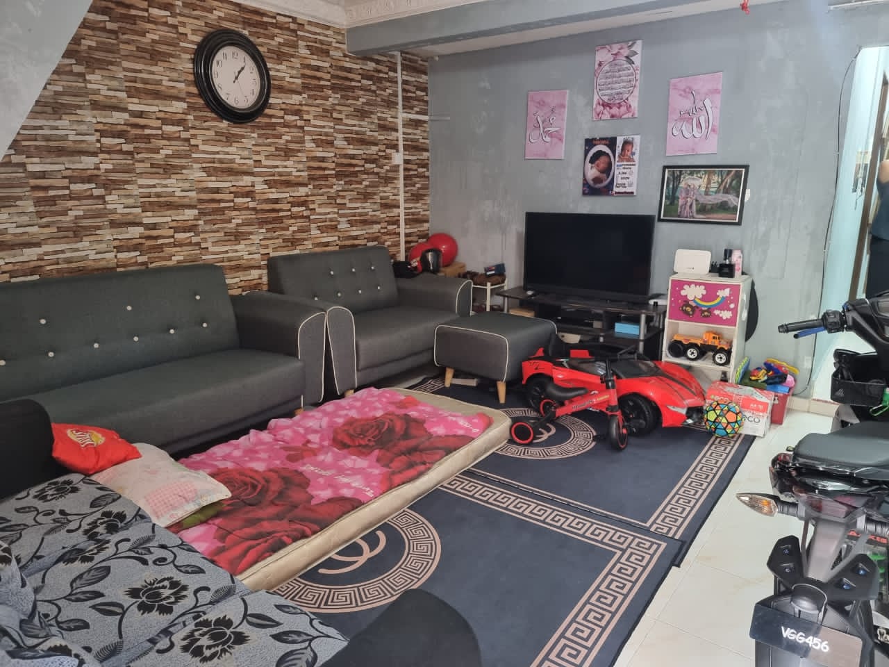 FULLY RENOVATED DOUBLE STOREY TAMAN MEDAN PJS 2 - photo 2