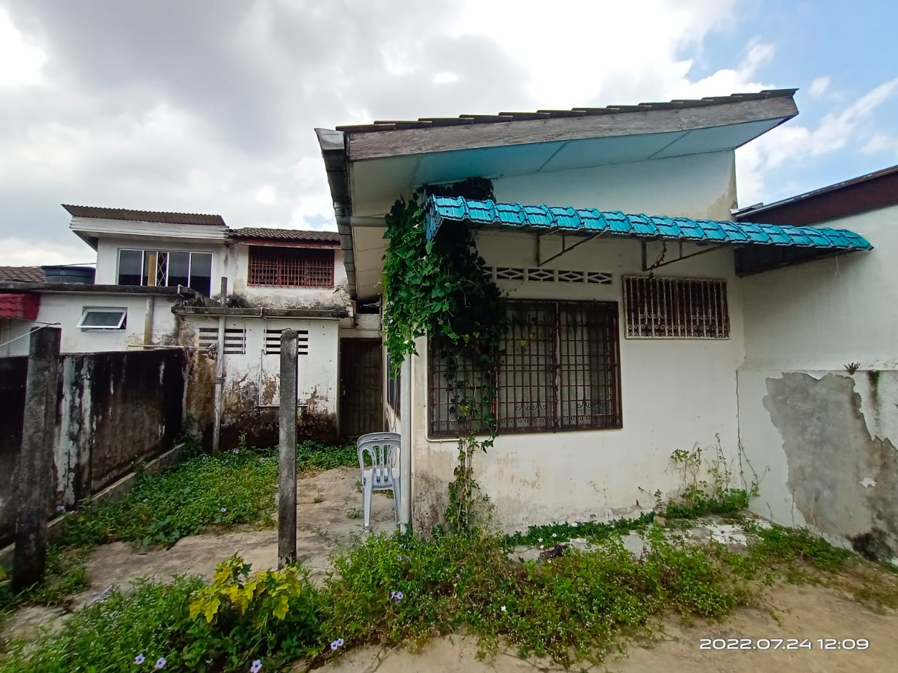 FACING OPEN SINGLE STOREY TAMAN AMPANG JAYA - photo 6