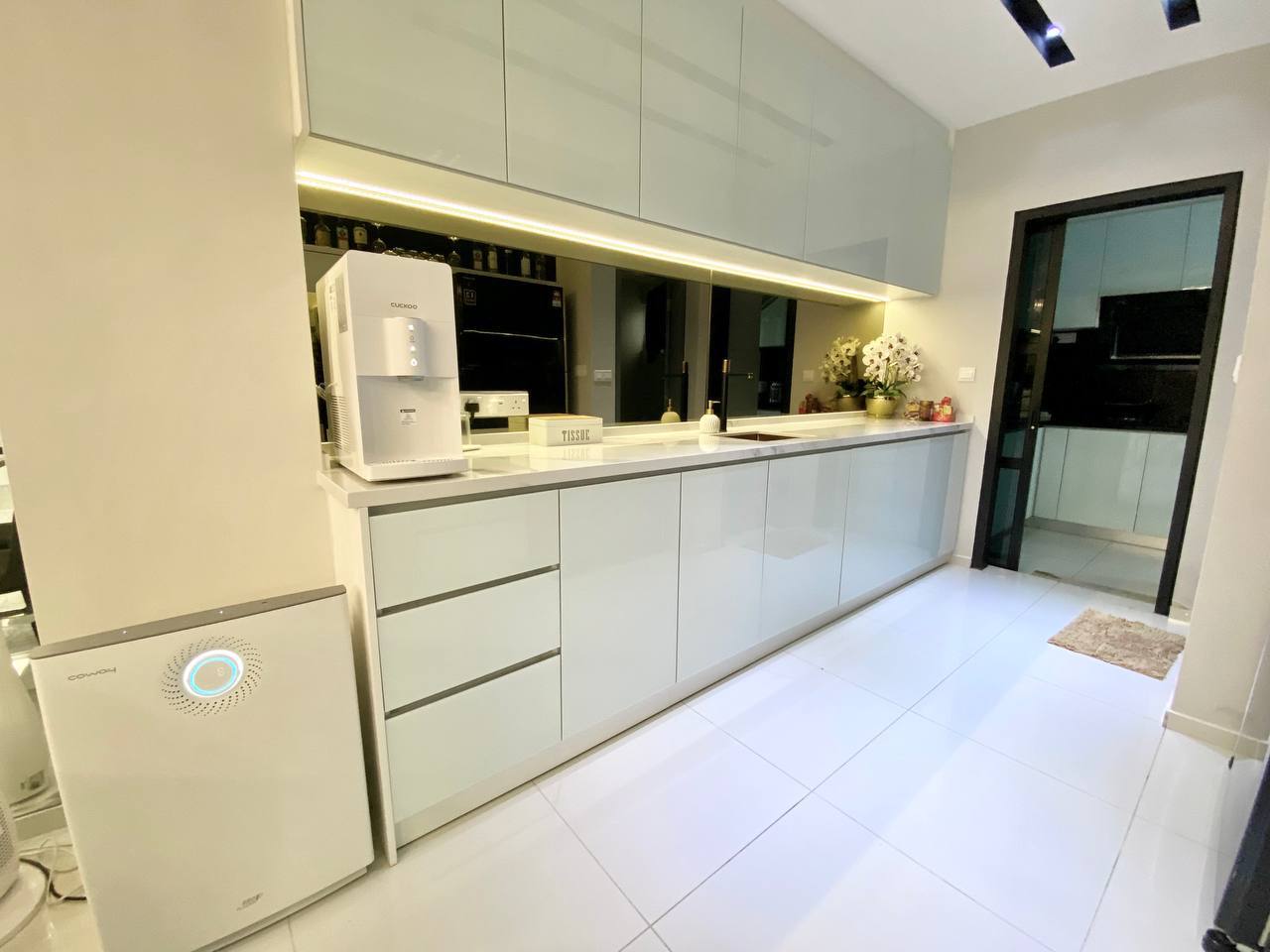 FULLY FURNISHED RENO DOUBLE STOREY CYBERSOUTH - photo 4
