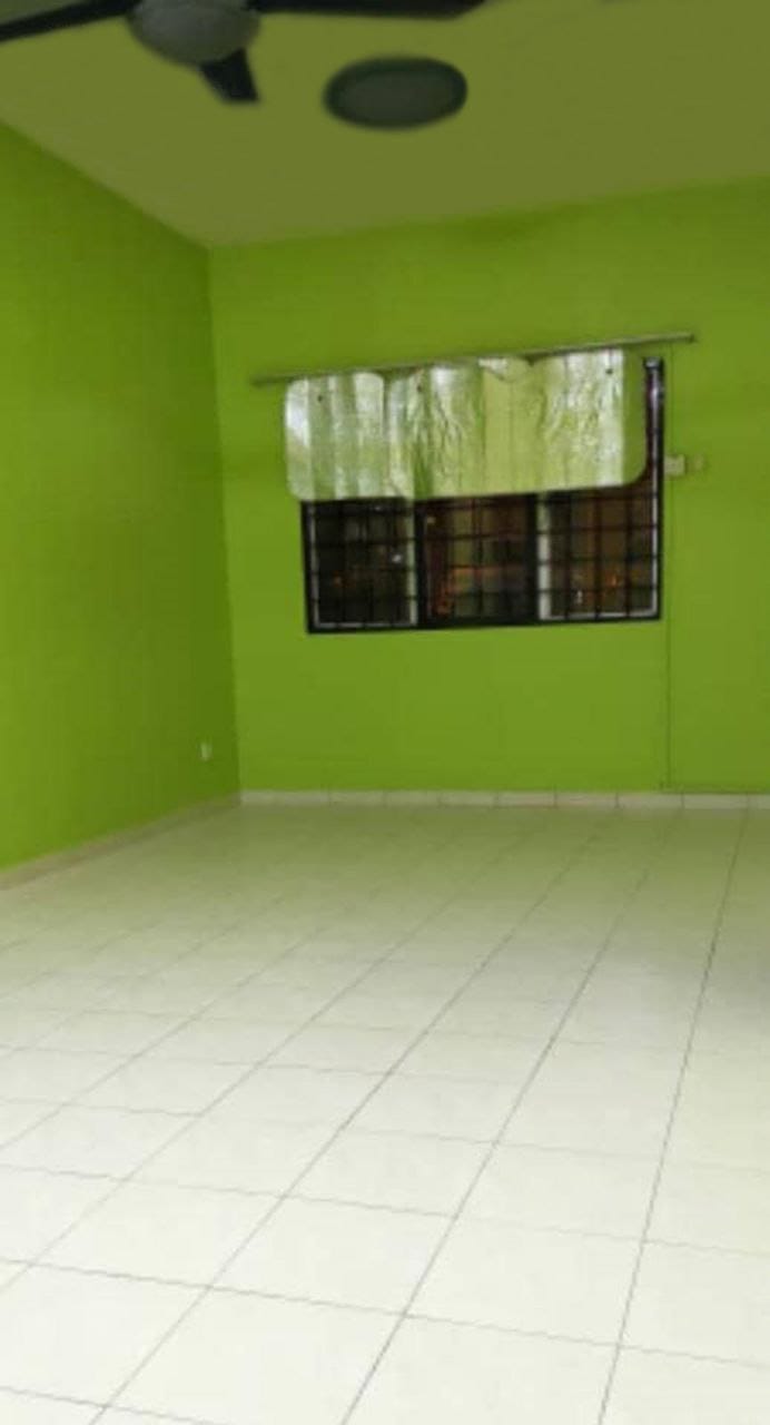 GROUND FLOOR PANGSAPURI MAYANG PUNCAK JALIL - photo 6