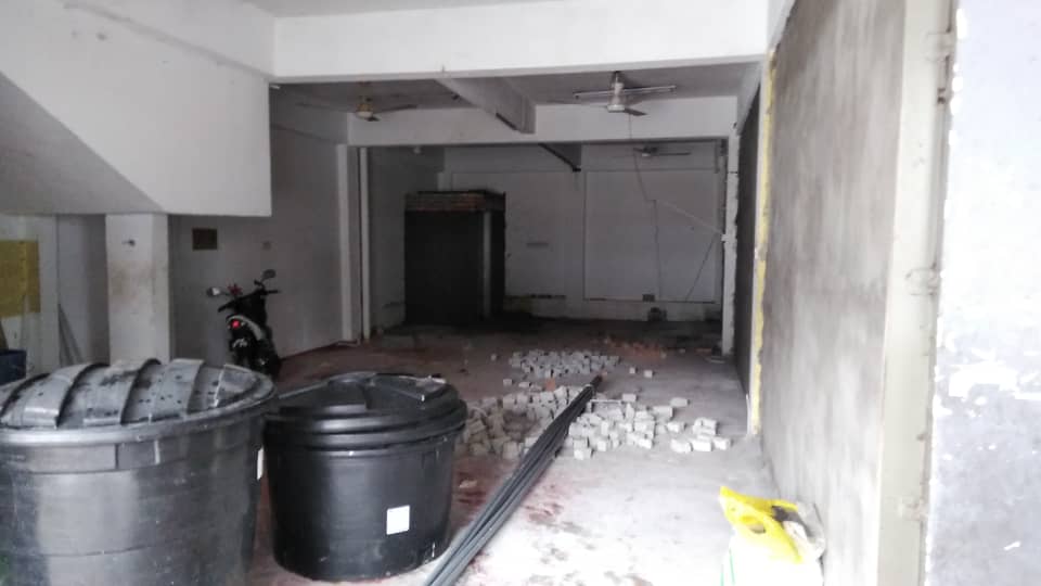GROUND FLOOR SHOP LOT BATU 8 GOMBAK SELANGOR - photo 4