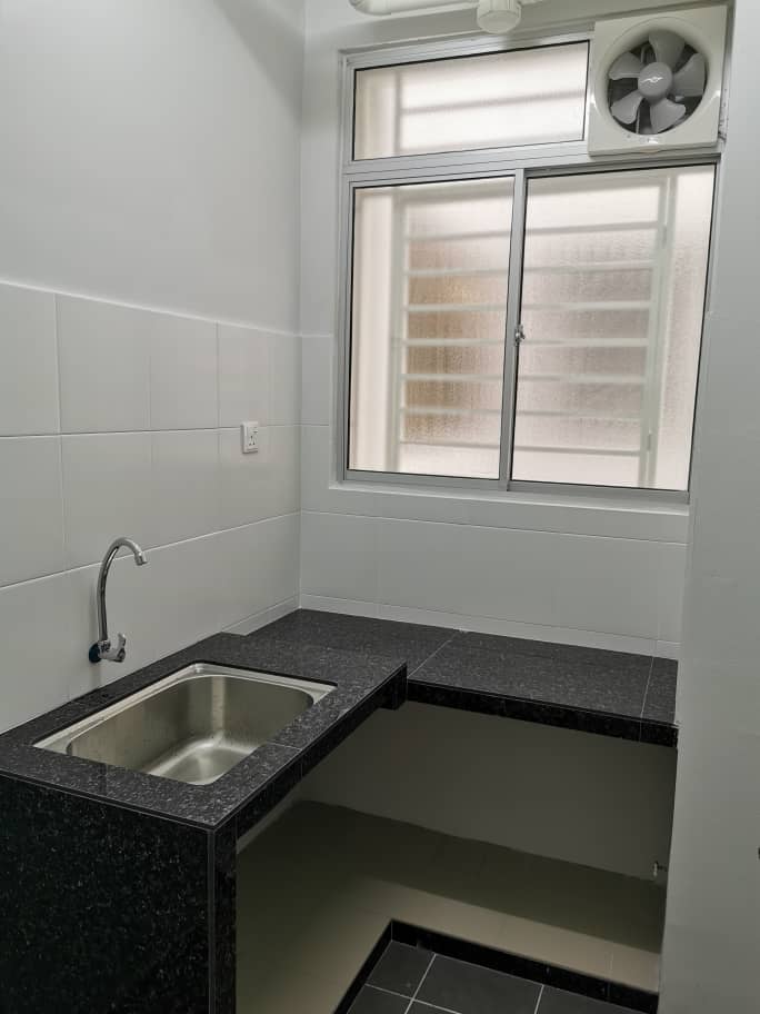 RENOVATED RASIDENSI PLATINUM TERATAI SETAPAK - photo 4