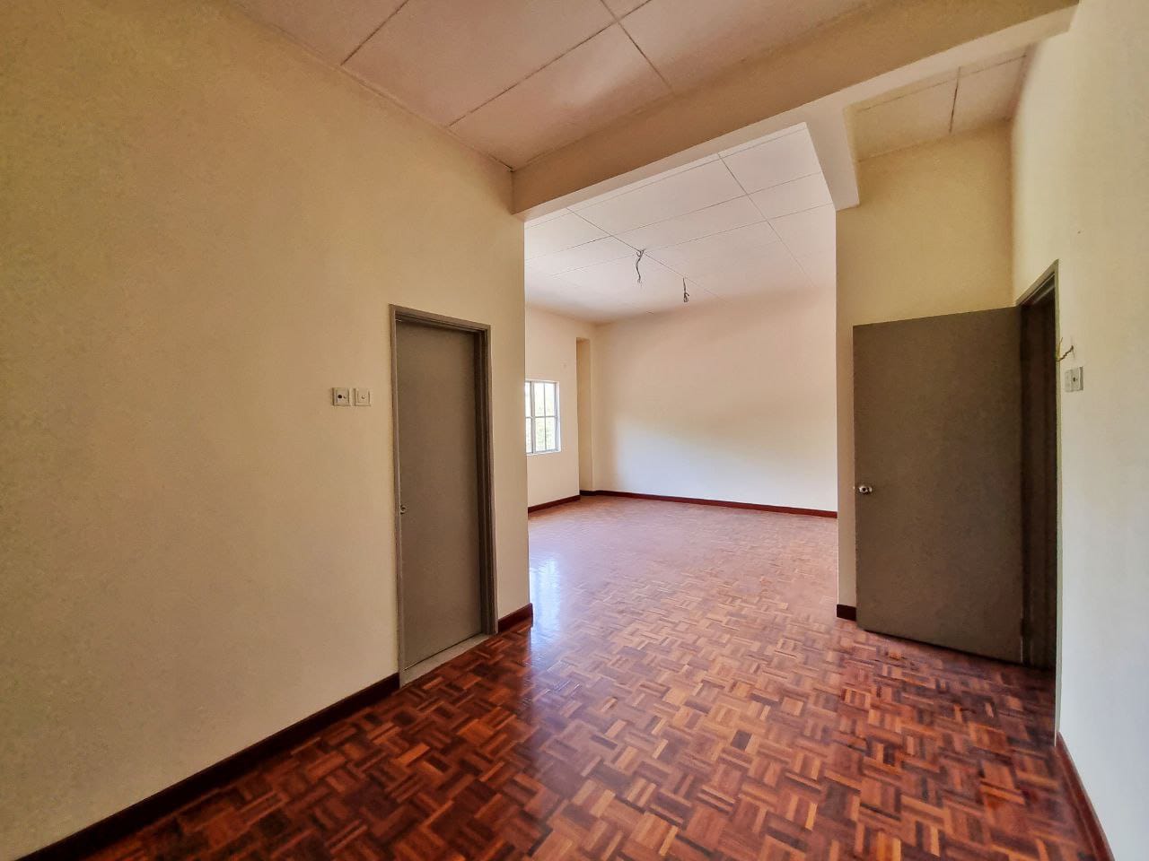 CORNER LOT SEMI D DOUBLE STOREY SUBANG IMPIAN - photo 10