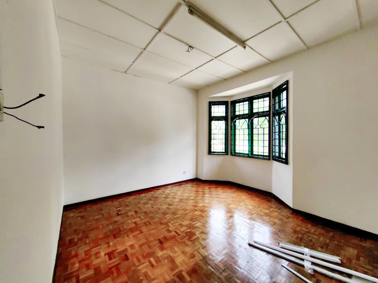 END LOT DOUBLE STOREY SAUJANA PUCHONG SP 8 - photo 5