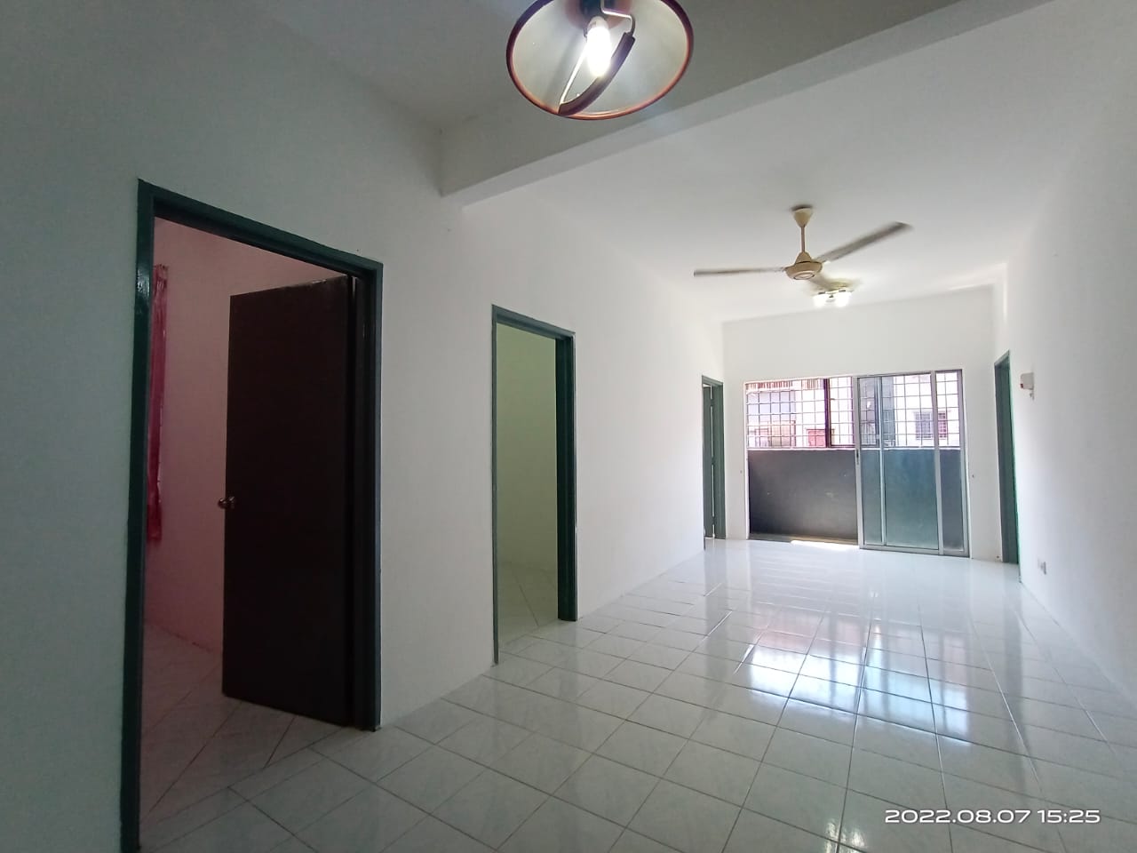 NEARBY MRT 4 BEDROOMS APARTMENT PUTRA INDAH - photo 7