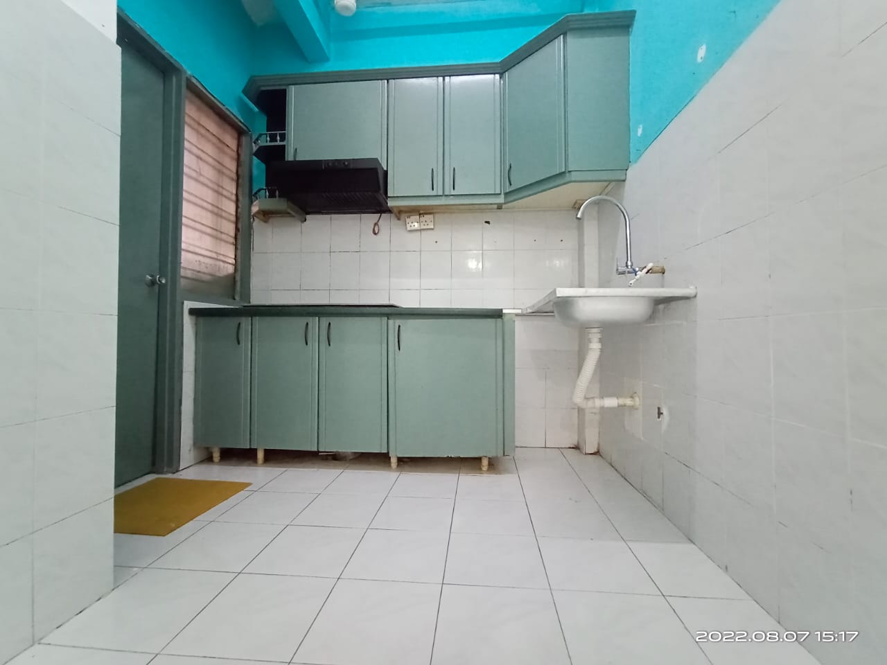 NEARBY MRT 4 BEDROOMS APARTMENT PUTRA INDAH - photo 9