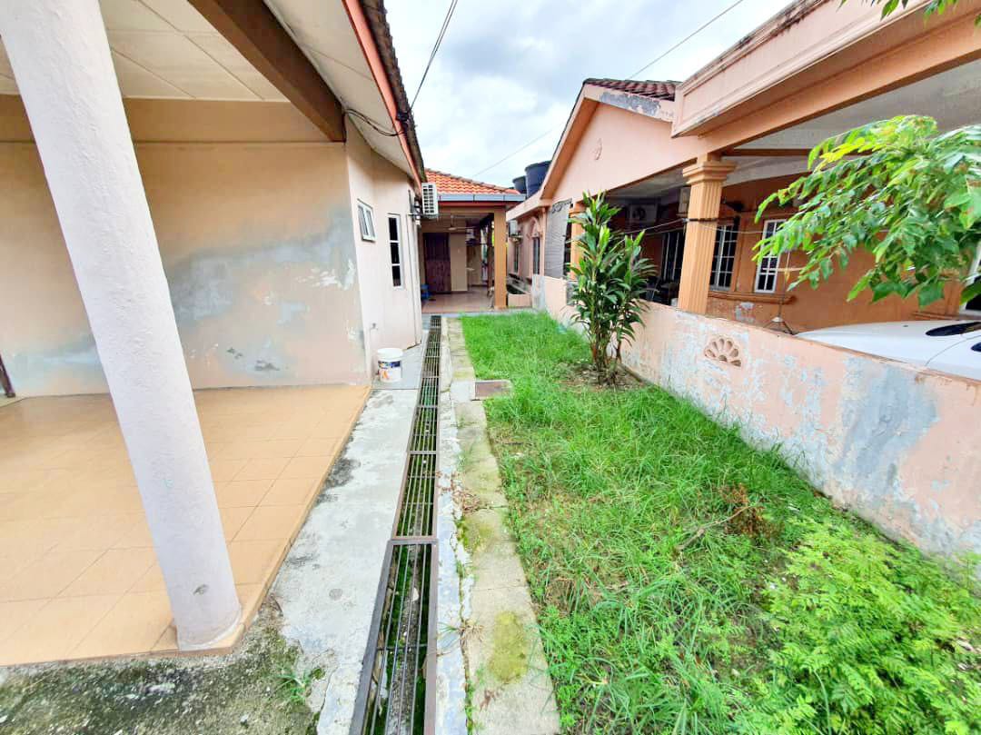 Semi D Single Storey Taman Desa Surada Bangi - photo 2
