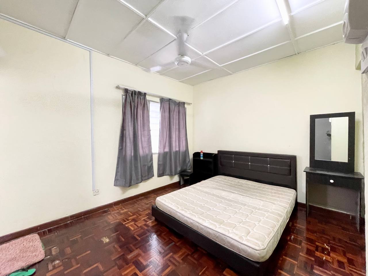 FACING OPEN NICE UNIT DOUBLE STOREY TAMAN ASA JAYA - photo 5