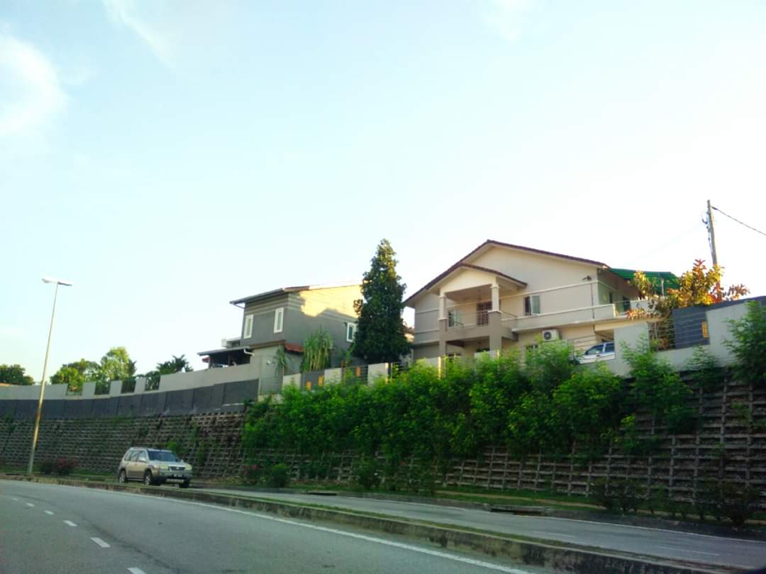 CORNER LOT RENOVATED DOUBLE STOREY KOTA DAMANSARA - photo 8