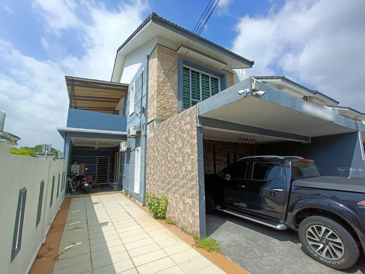 ENDLOT RENOVATED DOUBLE STOREY TAMAN LESTARI PUTRA - photo 3