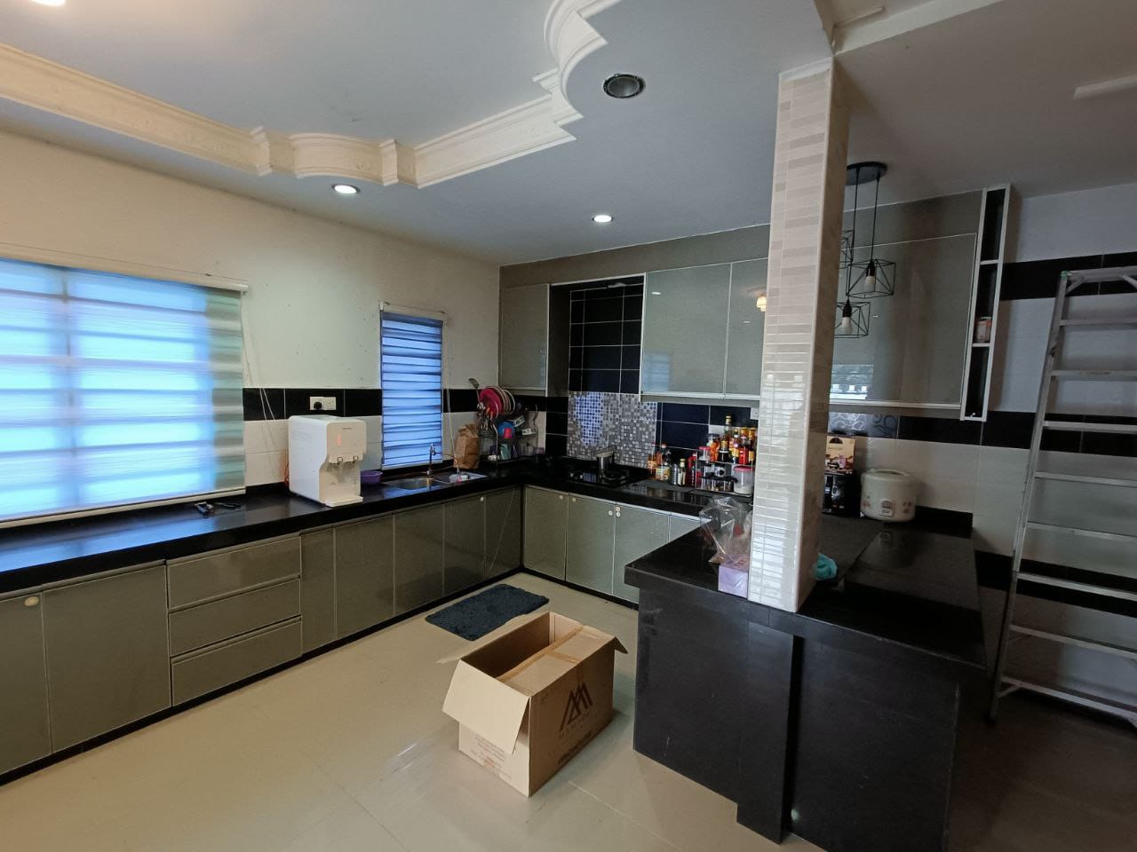ENDLOT RENOVATED DOUBLE STOREY TAMAN LESTARI PUTRA - photo 9