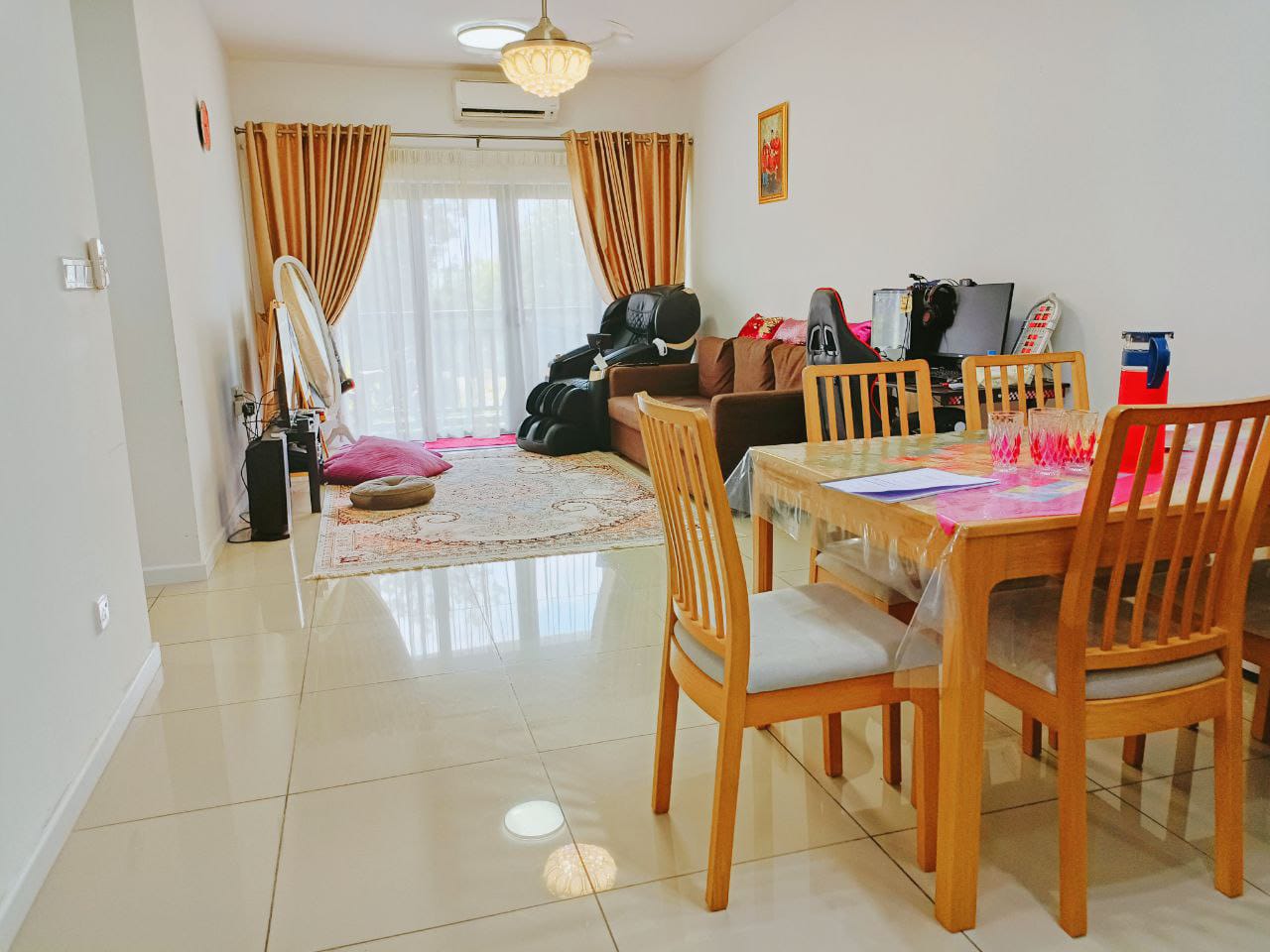 FACING POOL MODERN RENO SURIA RESIDENCE SHAH ALAM - photo 4