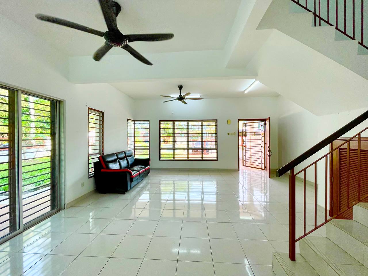 CORNER LOT DOUBLE STOREY PELANGI SEMENYIH 2 - photo 4