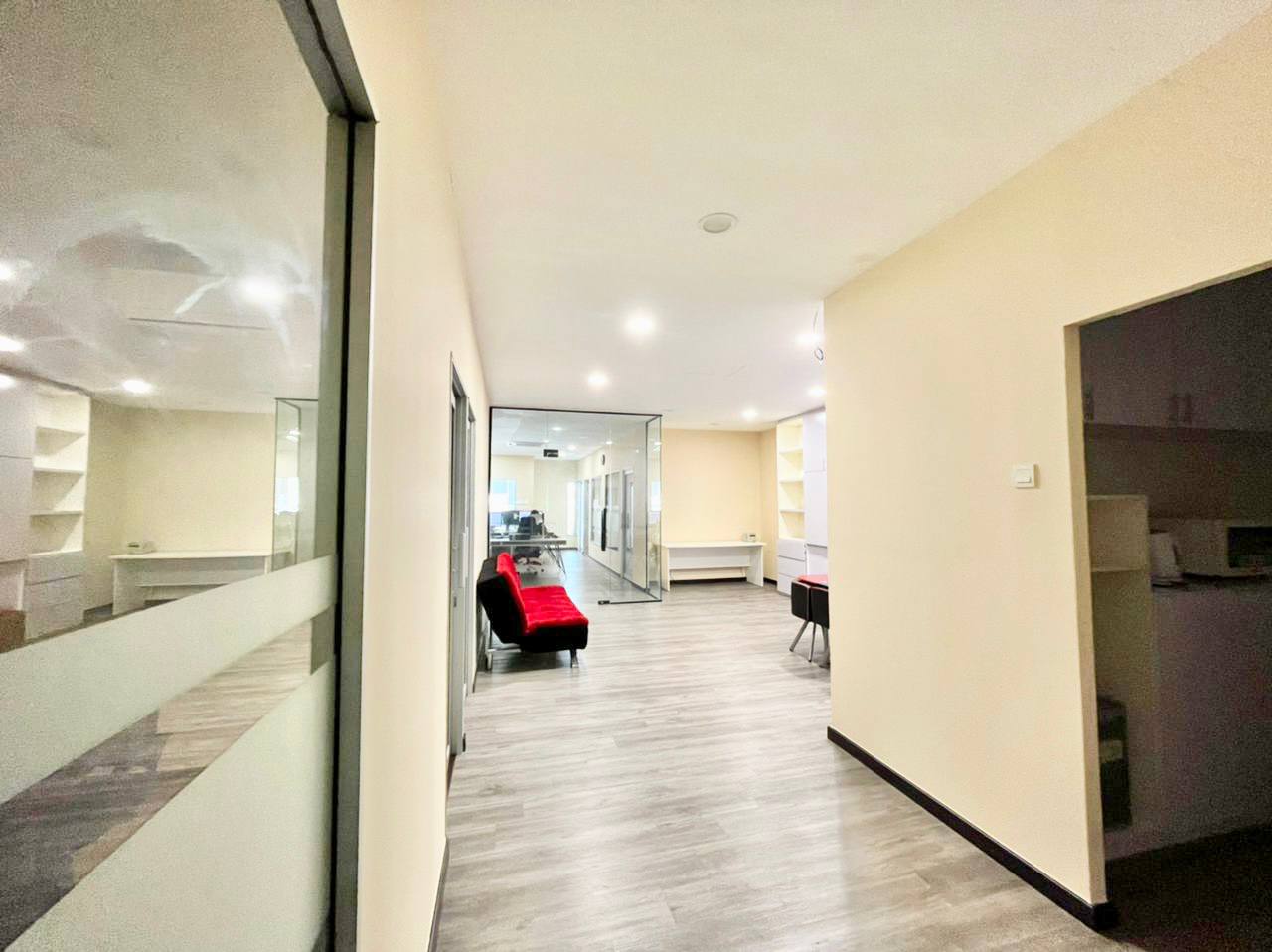 FULLY FURNISHED SHOP OFFICE PLAZA PARAGON PONT - photo 4