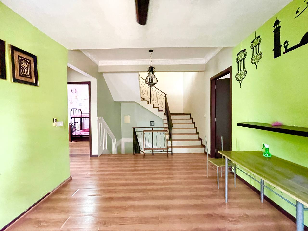 NICE RENO PARTLY FURNISHED TRIPLE STOREY BANGI - photo 13