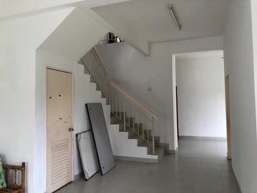 CORNER LOT DOUBLE STOREY TAMAN IMPIAN PUTRA BANGI - photo 5