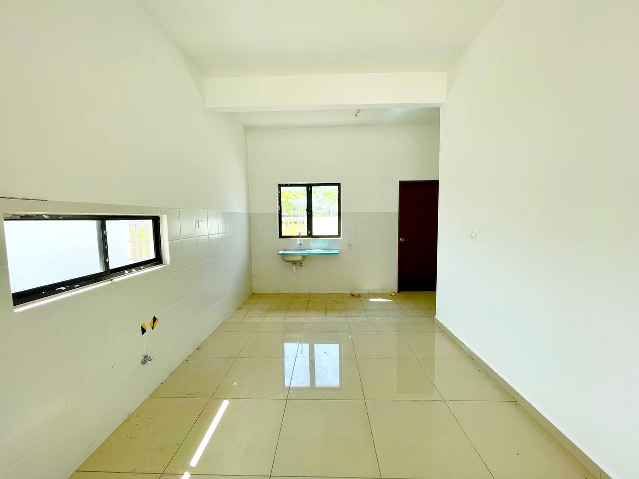 END LOT EXTRA LAND DOUBLE STOREY SETIA ECOHILL - photo 6