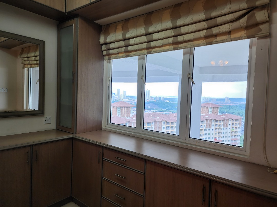 DUPLEX UNIT FULLY FURNISHED ARMANEE TERRACE - photo 8