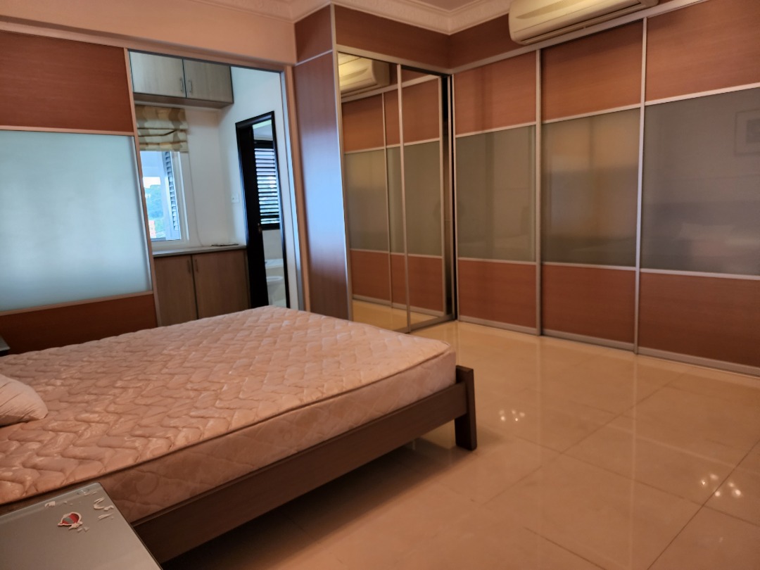 DUPLEX UNIT FULLY FURNISHED ARMANEE TERRACE - photo 10