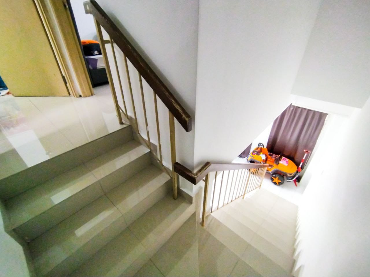 CORNER LOT HUGE LAND DOUBLE STOREY TASIK KESUMA - photo 10