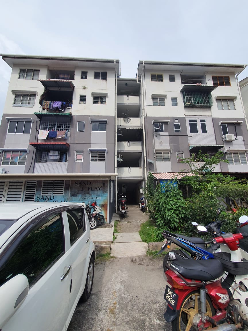 FULLY RENOVATED NICE UNIT FLAT BOSNIA SRI SERDANG - photo 11