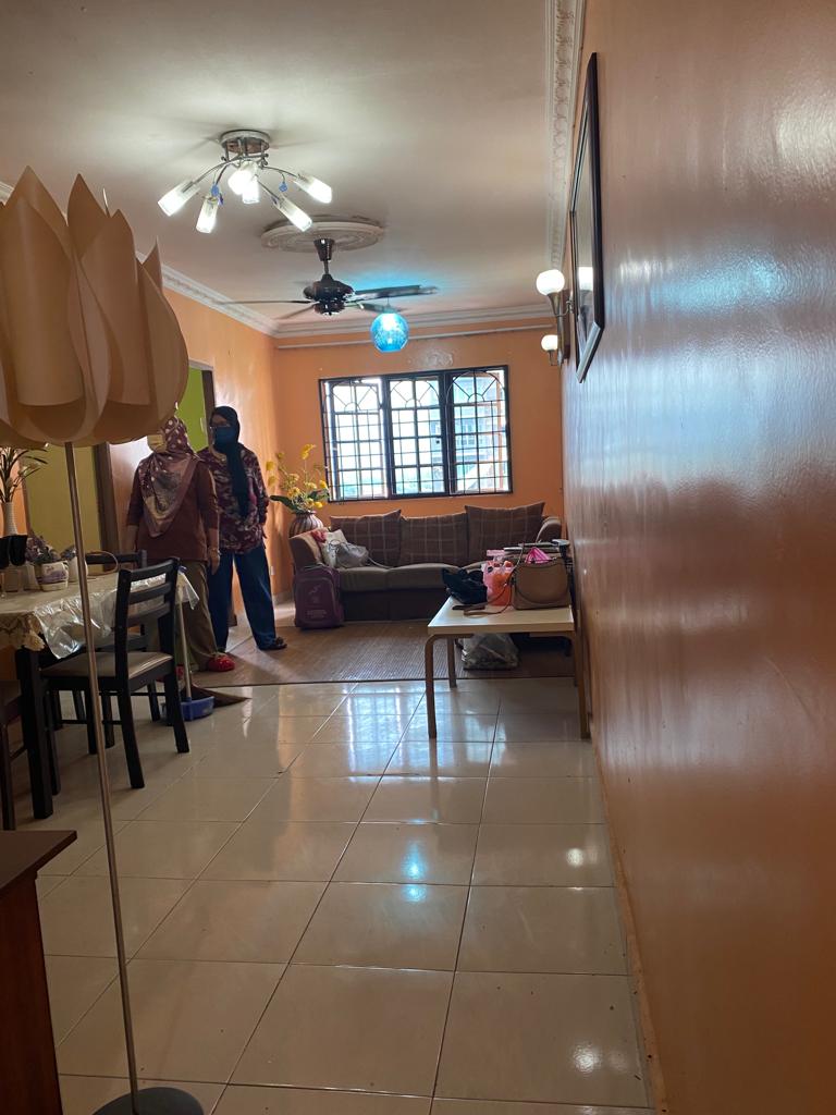 FULLY RENO APARTMENT LESTARI DAMANSARA DAMAI - photo 2