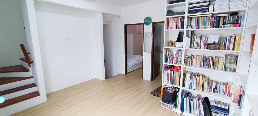 ENDLOT NICE RENO LA COTTAGE TAMAN PUTRA PERDANA - photo 8