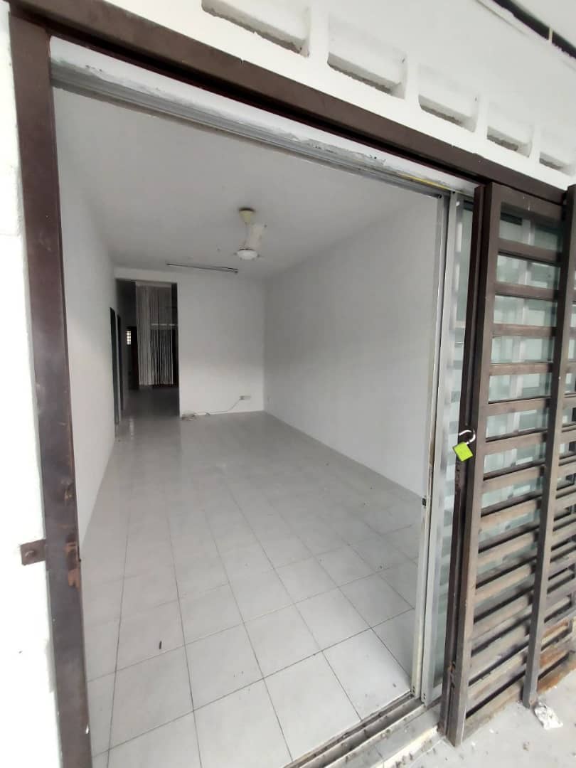 NICE UNIT SINGLE STOREY TAMAN LANGAT MURNI BANTING - photo 2