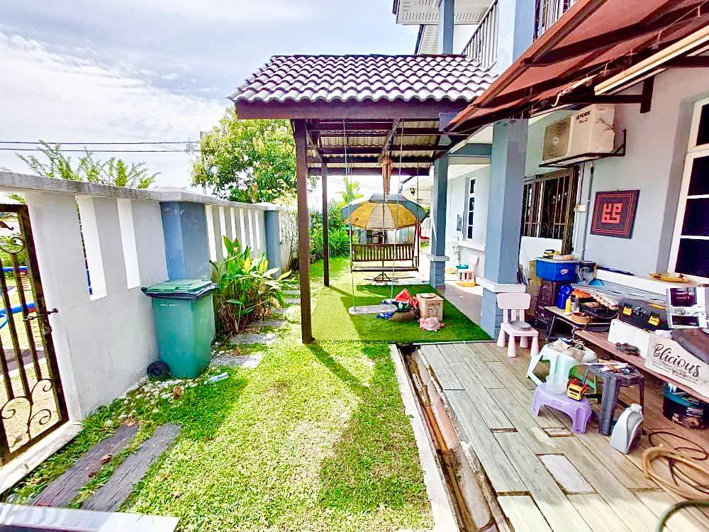 CORNER LOT SEMI D TAMAN MUTIARA MERAB SUNGAI MERAB - photo 2
