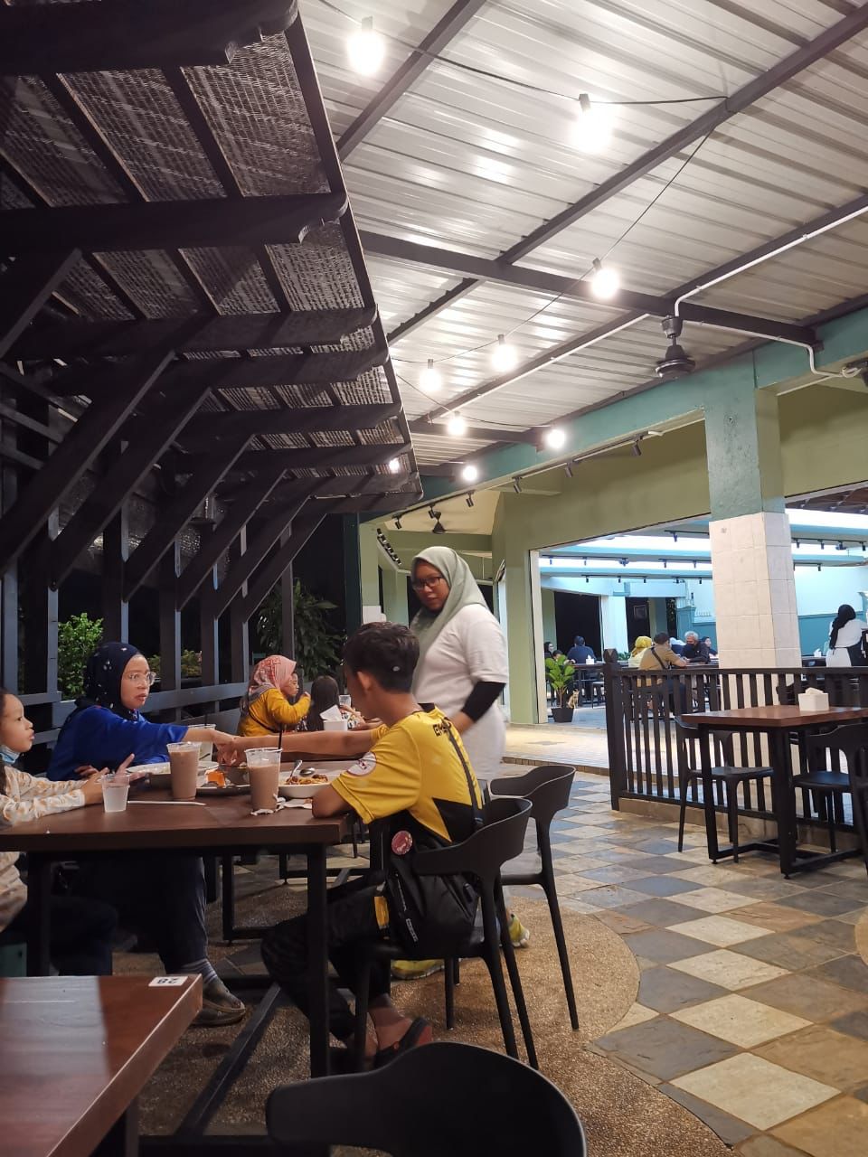 GROUND FLOOR CORNER LOT SHOP LOT SEKSYEN 8 - photo 4