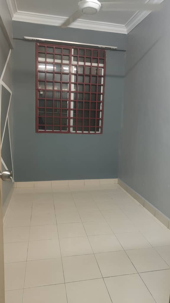 RENOVATED PANDAN UTAMA 2 SHOP APARTMENT - photo 5
